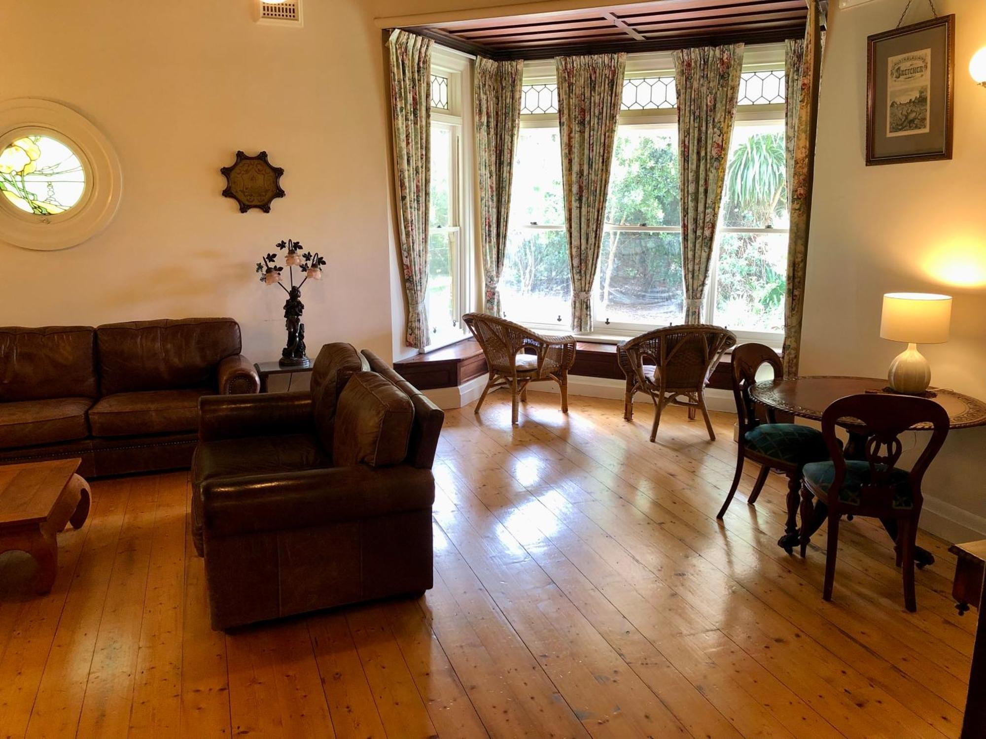 Lorelei Bed & Breakfast ポートランド エクステリア 写真